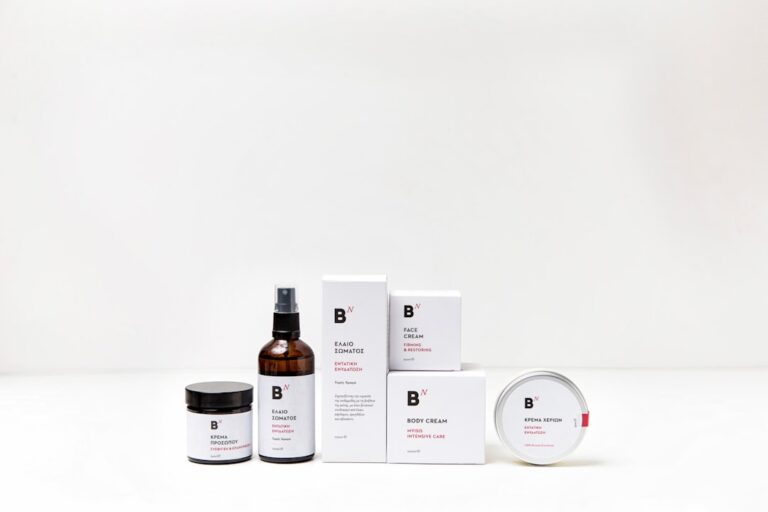 Top Tips for Choosing Skin Products at RadiantEssential.com